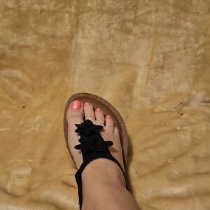 Faded Glory Black Floral Sandals